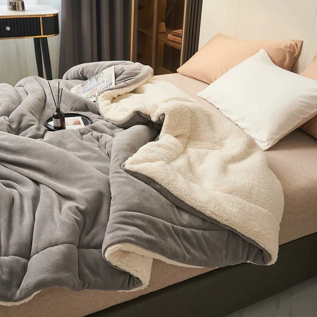 Vendbar Flannel Fleece Tæppe - Komfort og Stil i Ét