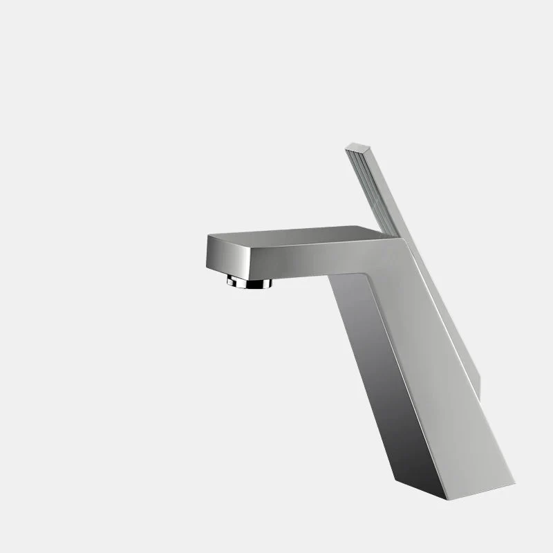 Moderne Vandhane i Metal – Stil og Let Betjening
