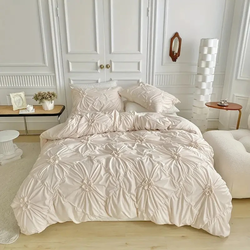 Elegant Sengetøjssæt i Mikrofiber med Plisseret Design