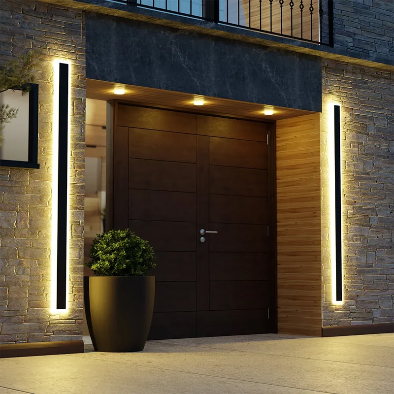 Elegant LED Væglampe med Slank Design og IP65 Vandbeskyttelse