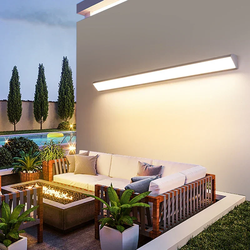 Energibesparende LED Udendørs Væglampe i Elegant Design