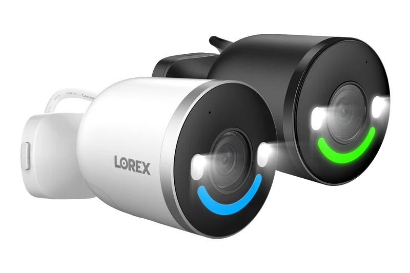 Lorex F461AQD-E 2K QHD Outdoor Pan-Tilt Wi-Fi Security Camera